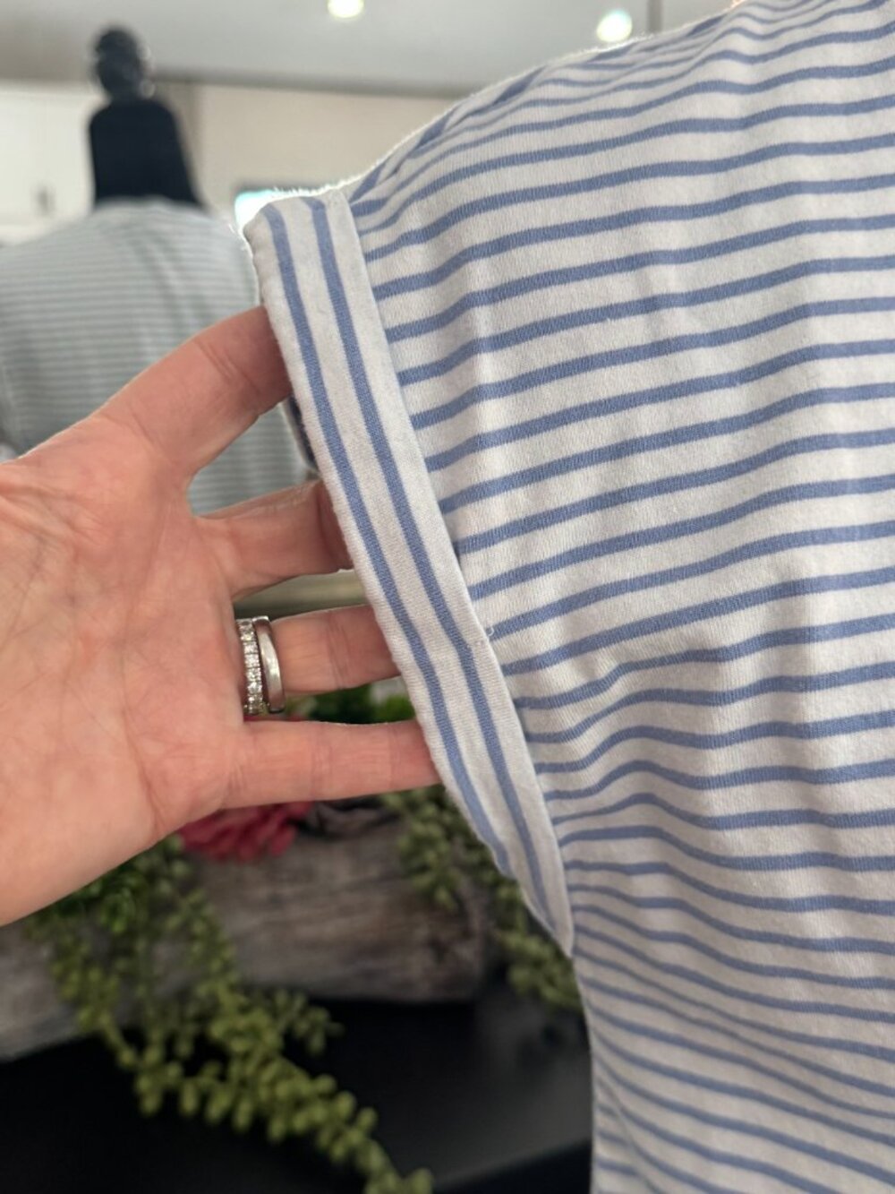 Evereve 100% Cotton Lt Blue & White Striped Cap Sleeve Tee w/Faux Knot - Size S - Picture 4 of 4